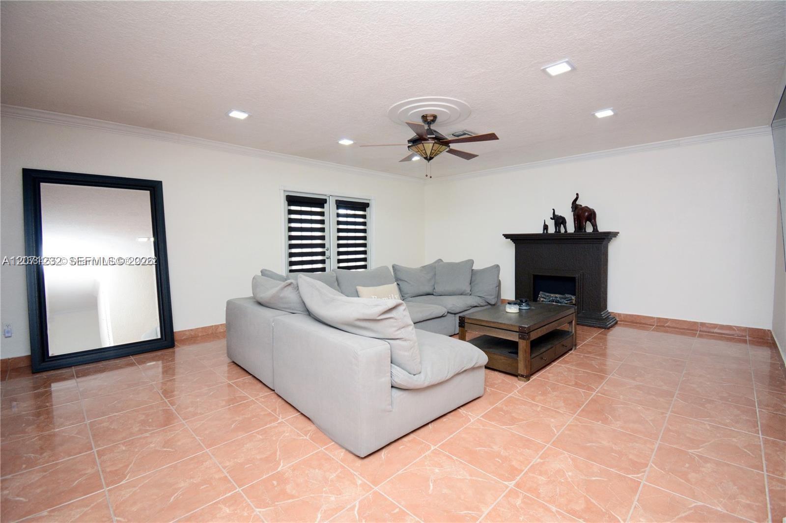 10301 SW 199th St, Cutler Bay FL 33157 photo 4