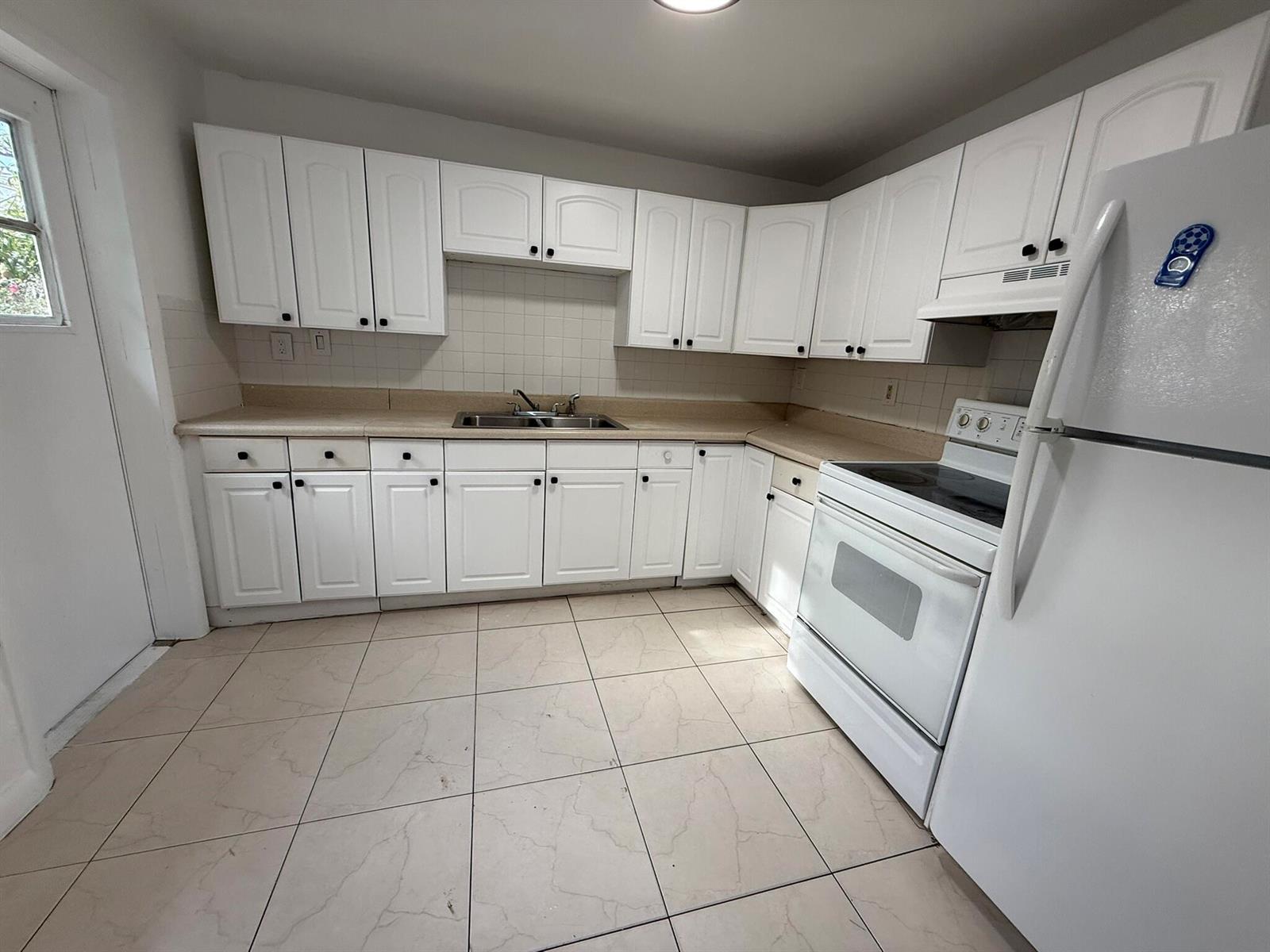 3705 SW 13th Court # 5, Fort Lauderdale FL 33312 photo 2