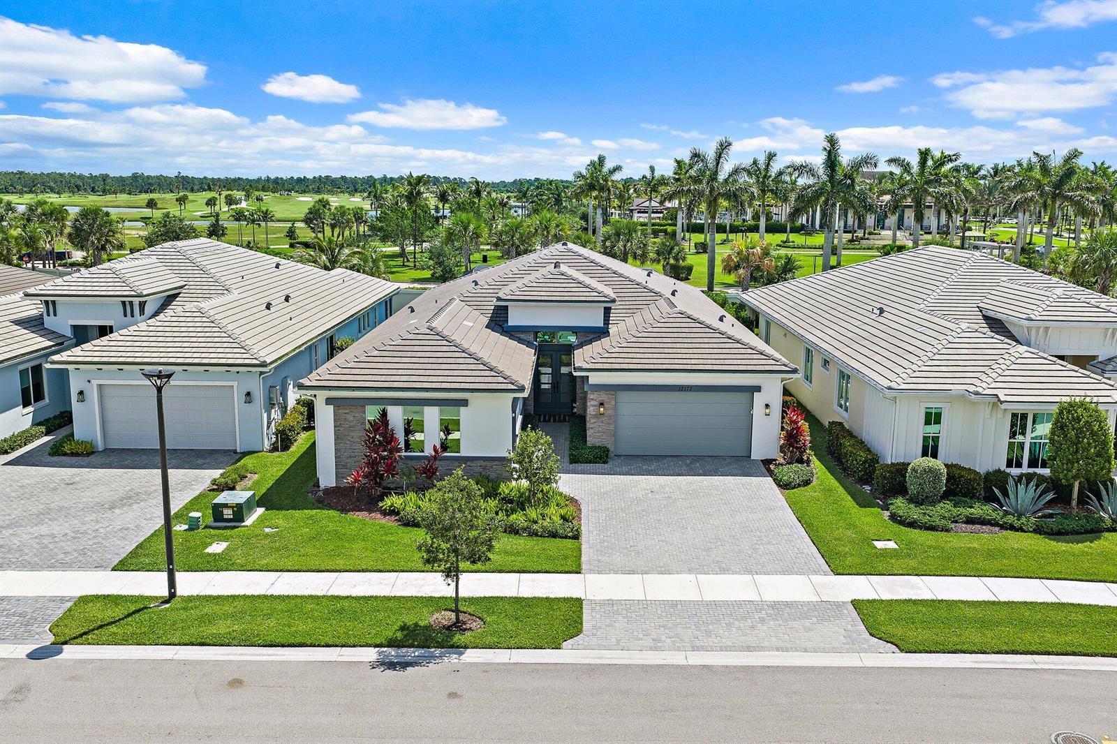 12172 Waterstone Circle, Palm Beach Gardens FL 33412 photo 3