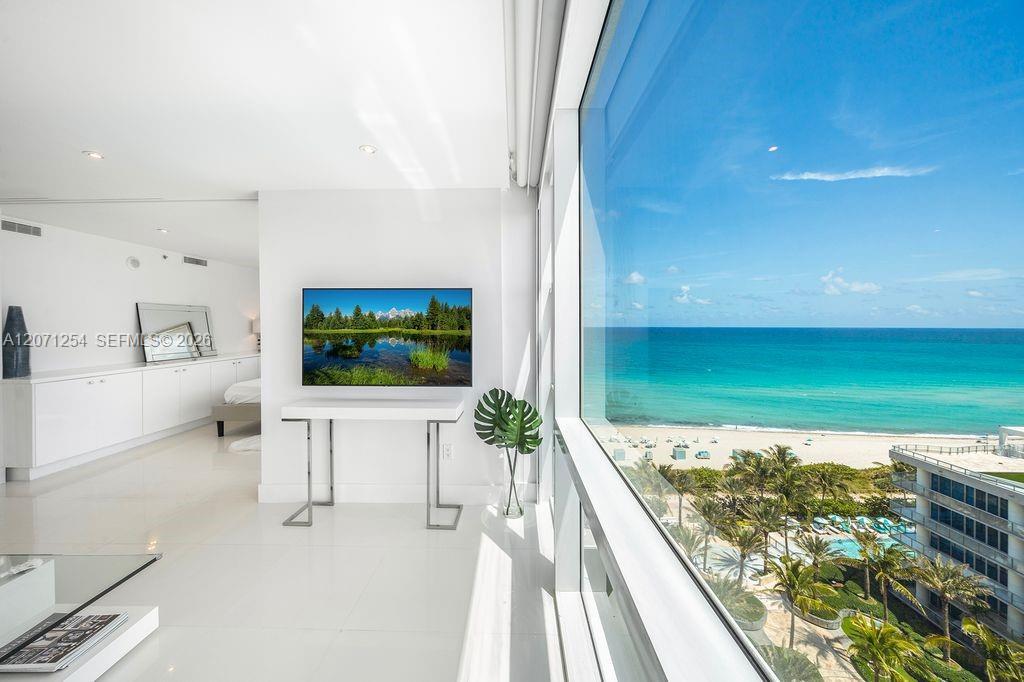6801 Collins Ave, Miami Beach FL 33141 photo 5