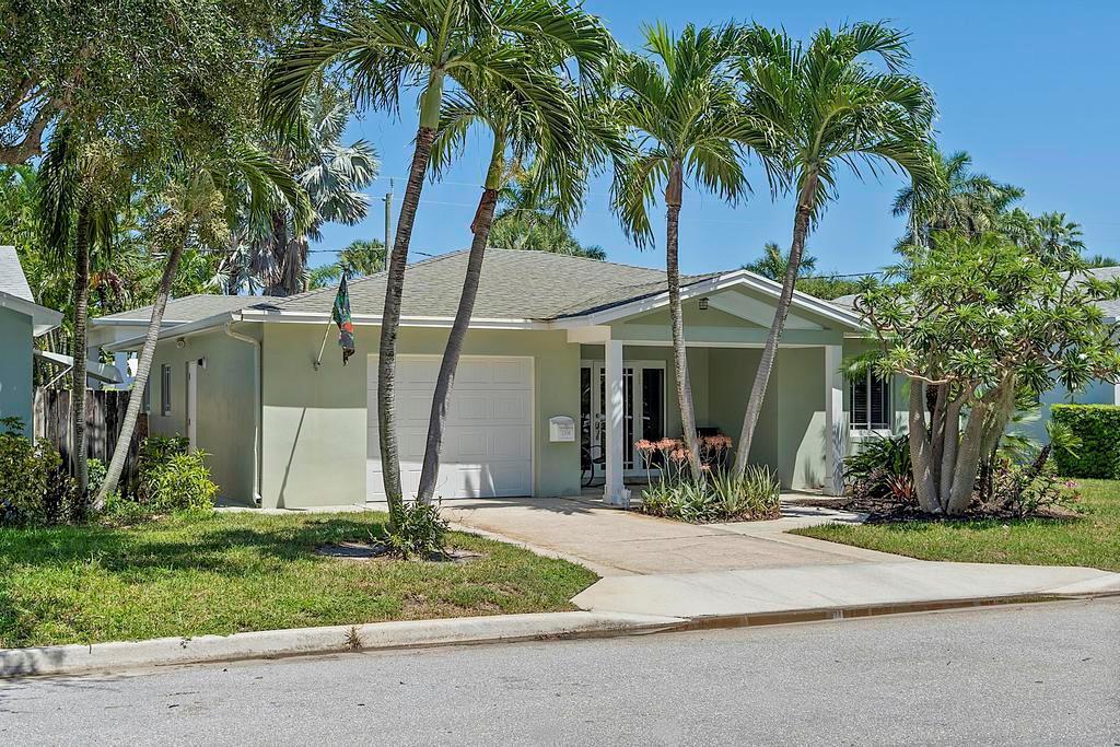 1106 N Lakeside Drive, FL 33460 photo 2