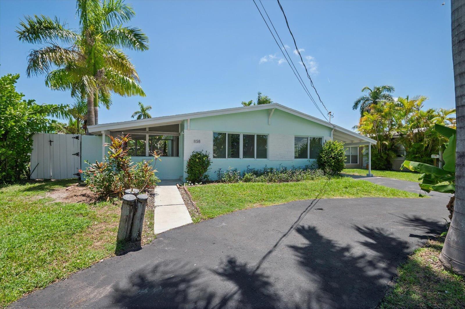 1158 Grant Street, Hollywood FL 33019