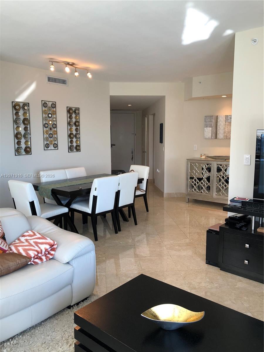 801 Brickell Key Blvd # 701, Miami FL 33131 photo 4