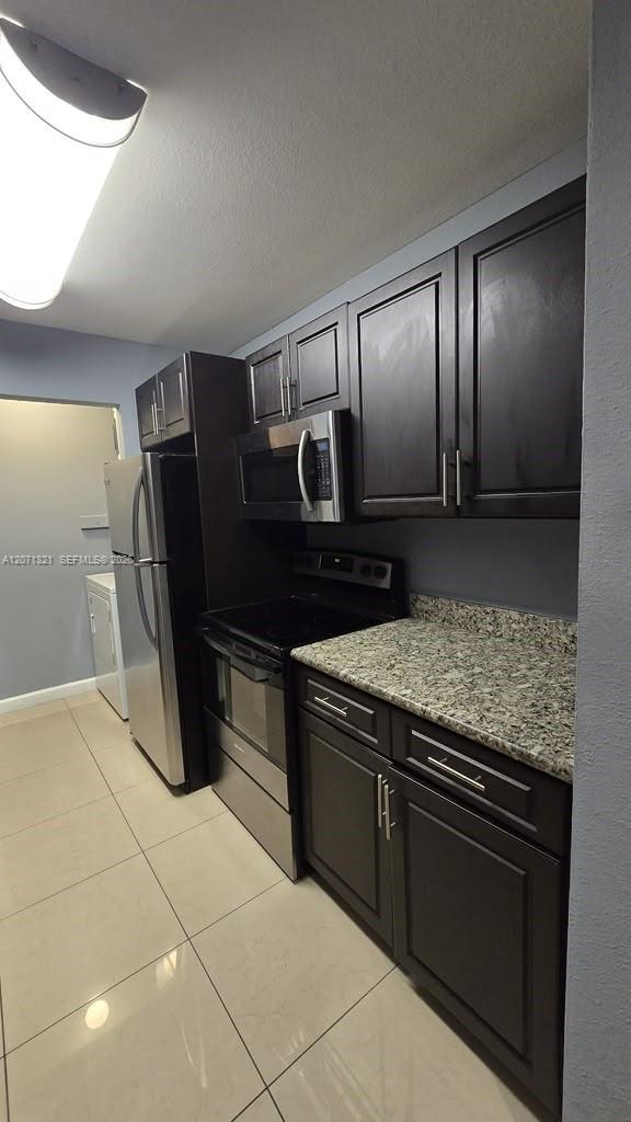 8787 NW 39th St, Sunrise FL 33351 photo 4