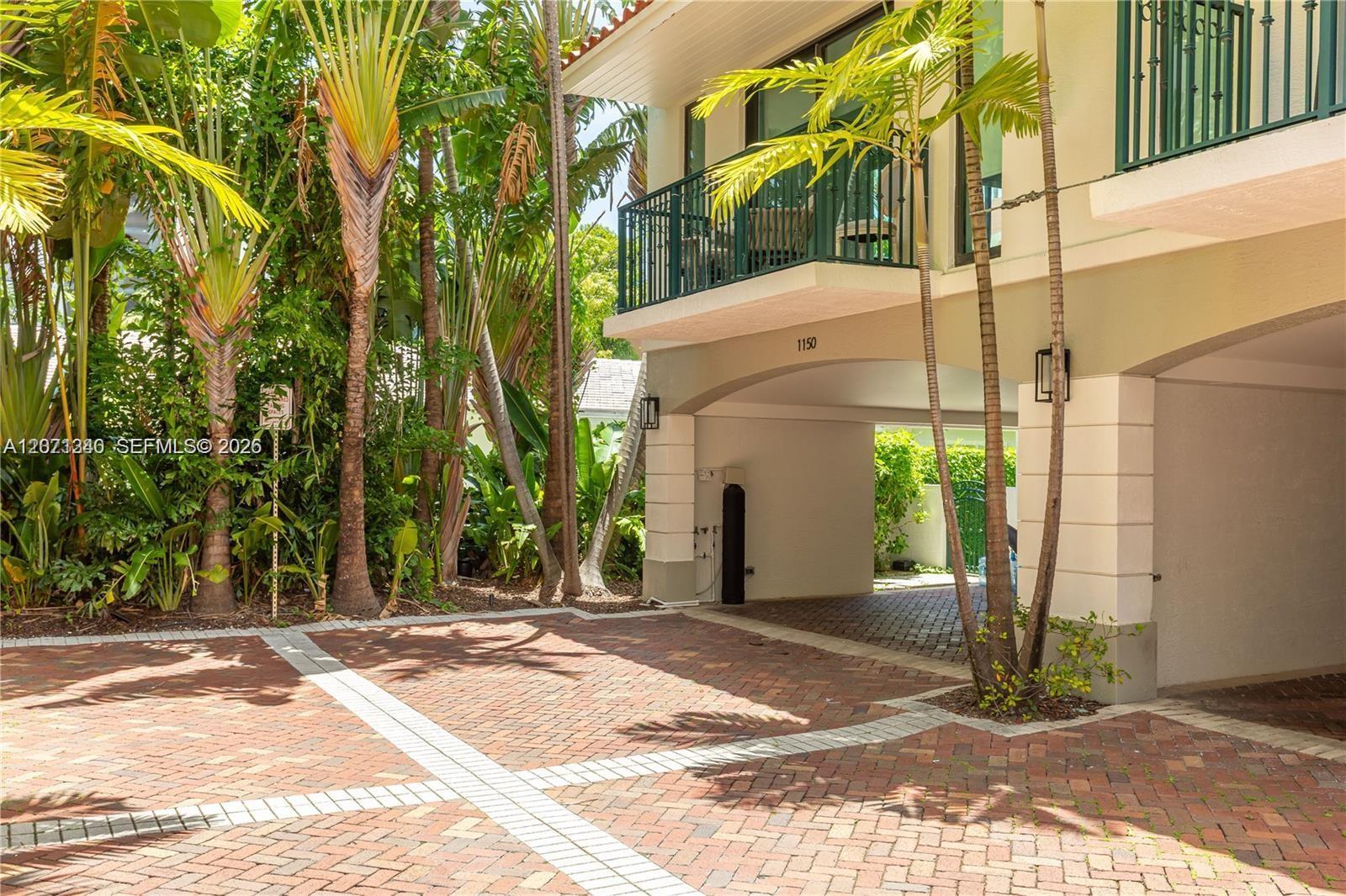 1150 98th St # 10, Bay Harbor Islands FL 33154