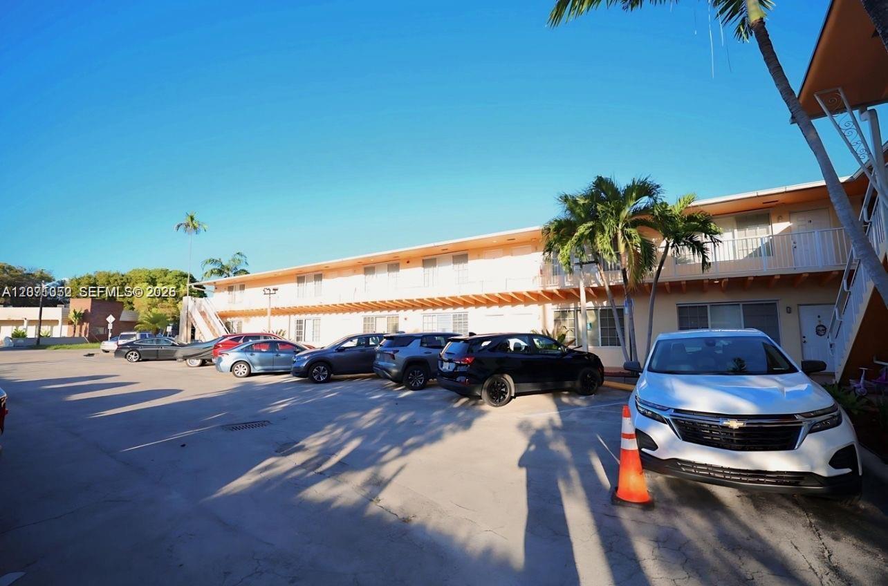 13 S Royal Poinciana Blvd # 2, Miami Springs FL 33166