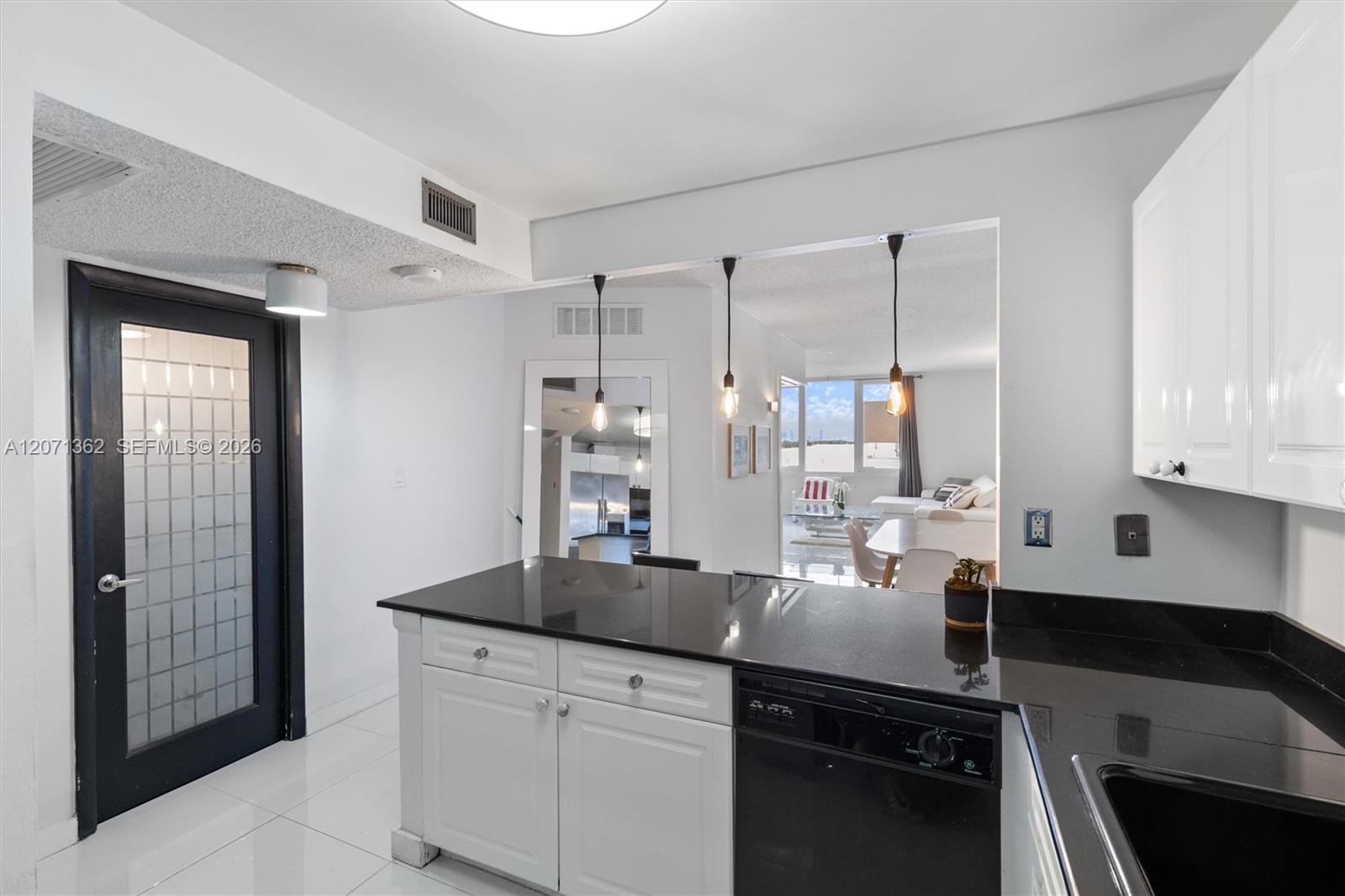2301 collins ave # 931, Miami Beach FL 33139 photo 4
