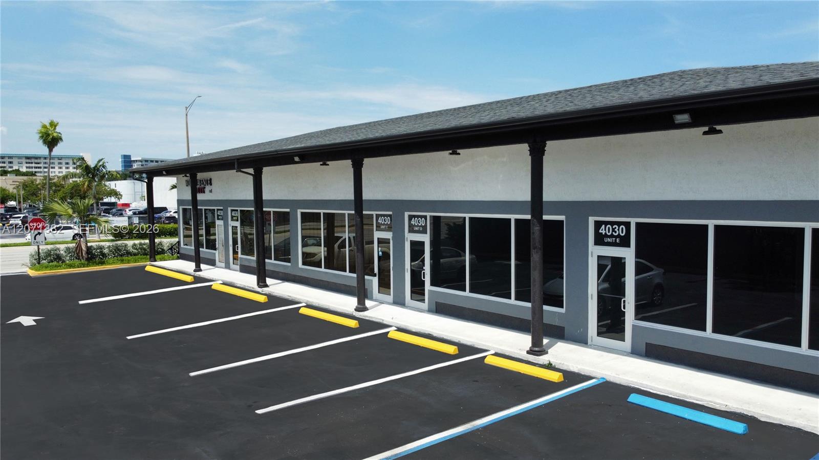 4030 Pembroke Rd, West Park FL 33021 photo 3
