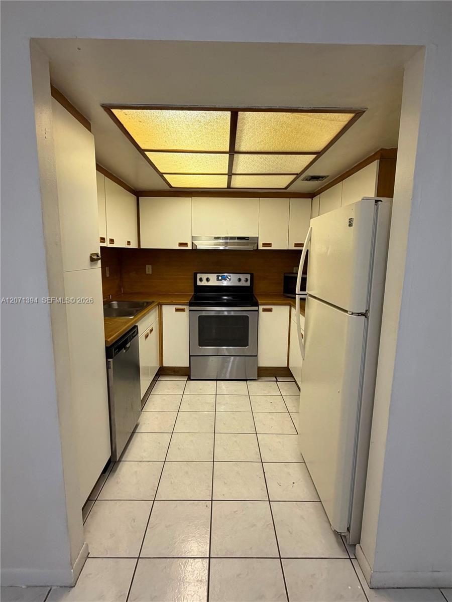 9015 SW 125th Ave # N102, Miami FL 33186 photo 2