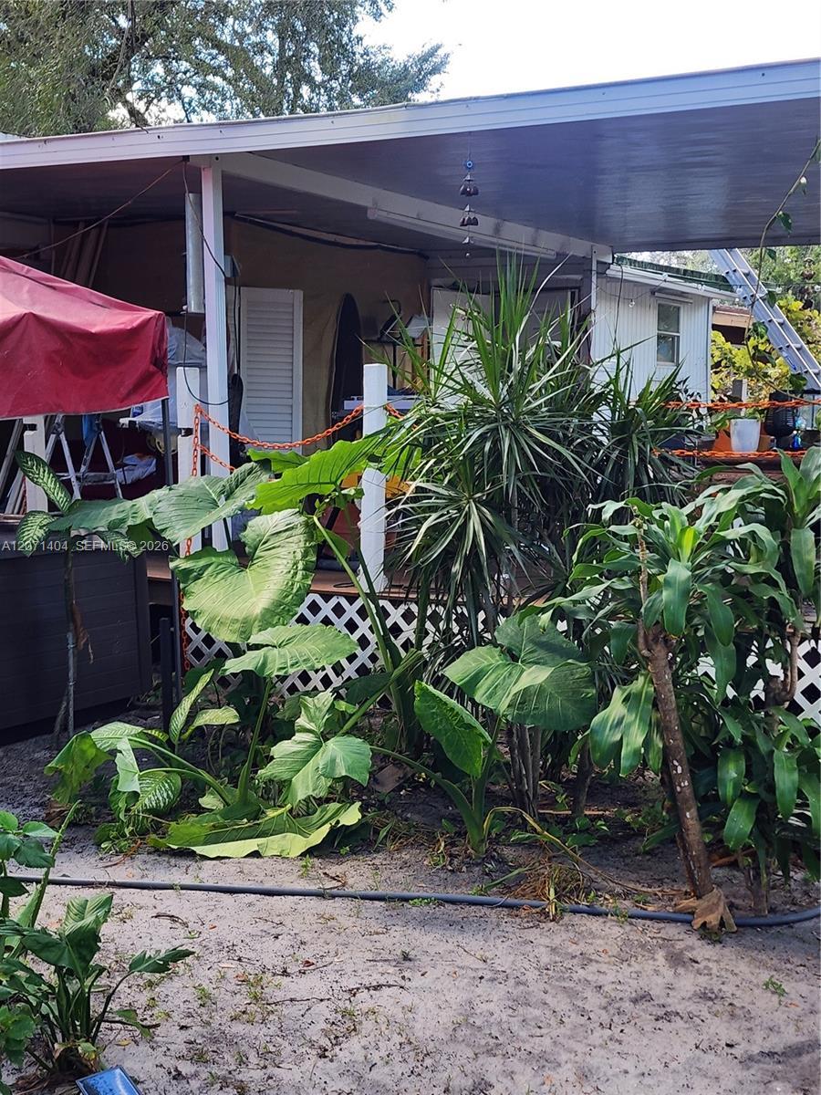661 NE 164th Ter, Miami FL 33162 photo 2