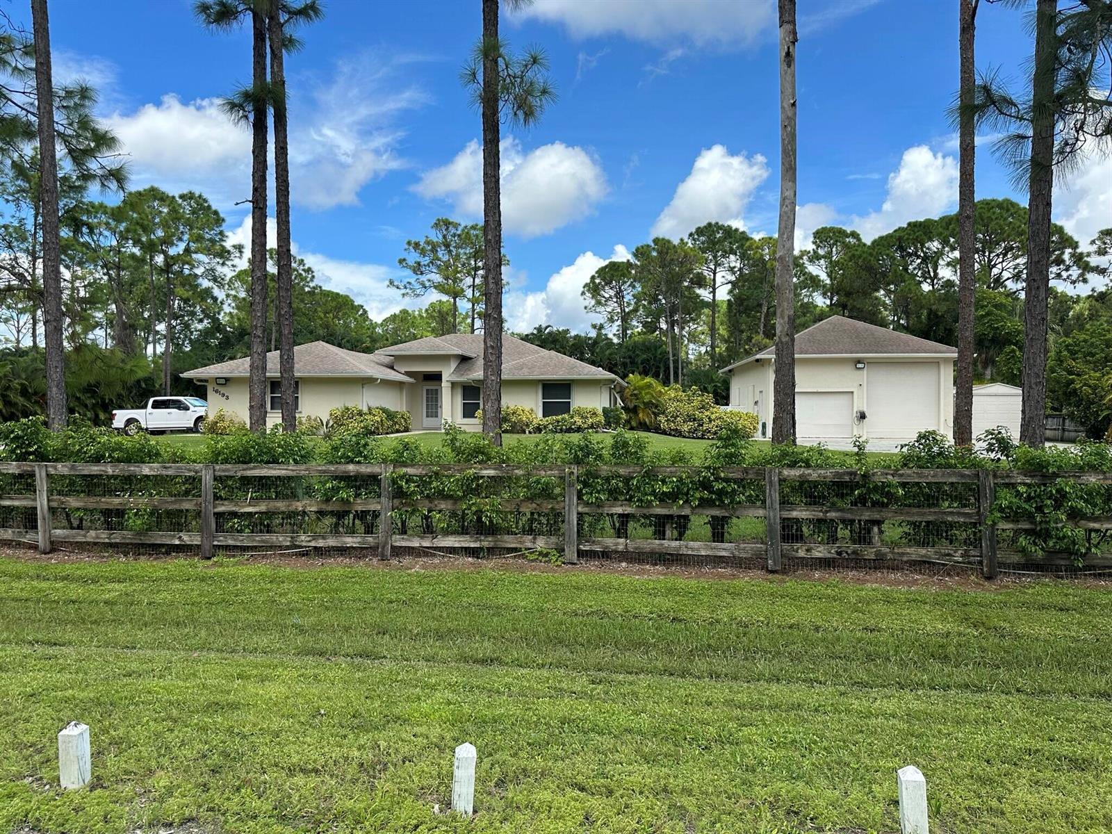 16193 72nd Road N, Loxahatchee FL 33470 photo 3