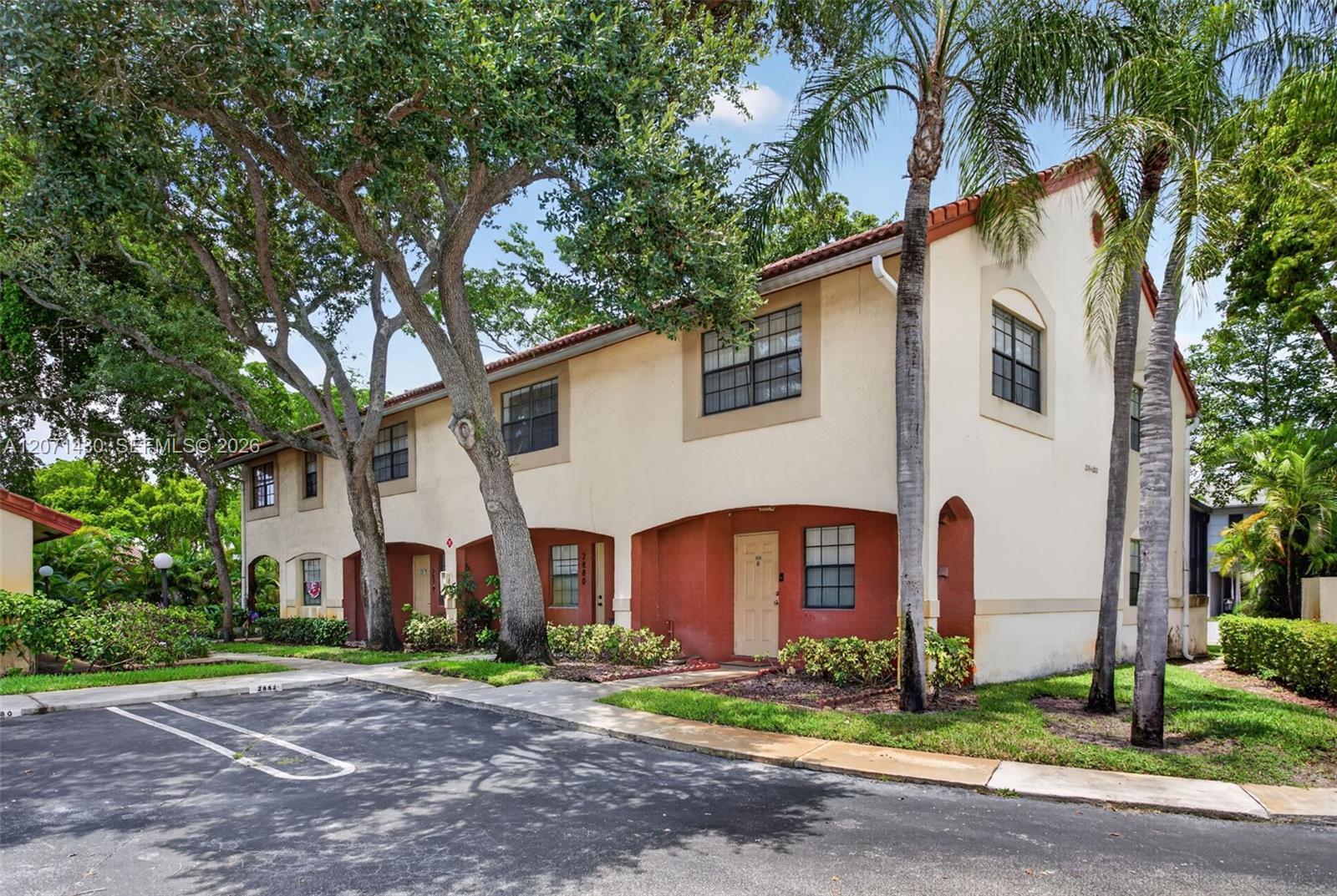 2880 Coral Springs Dr, Coral Springs FL 33065