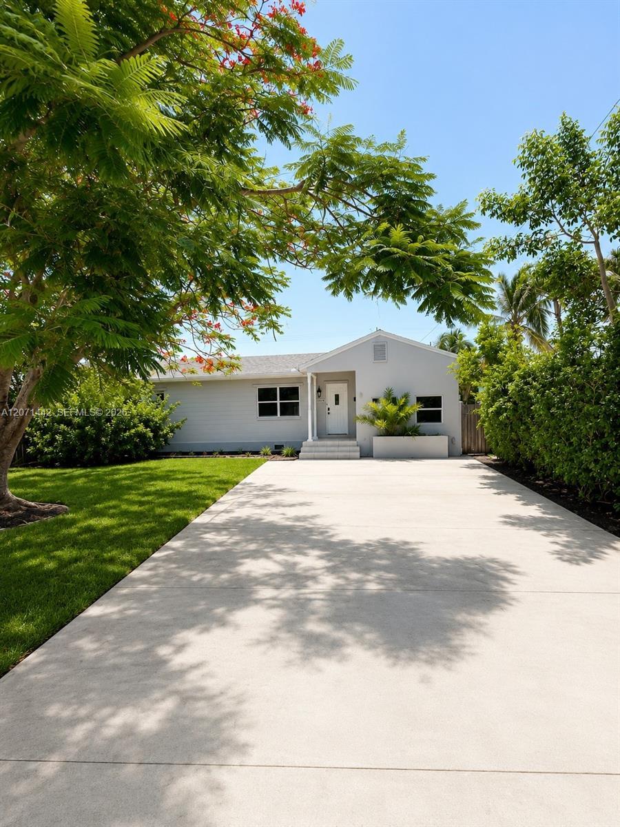 1508 Funston St, Hollywood FL 33020 photo 2