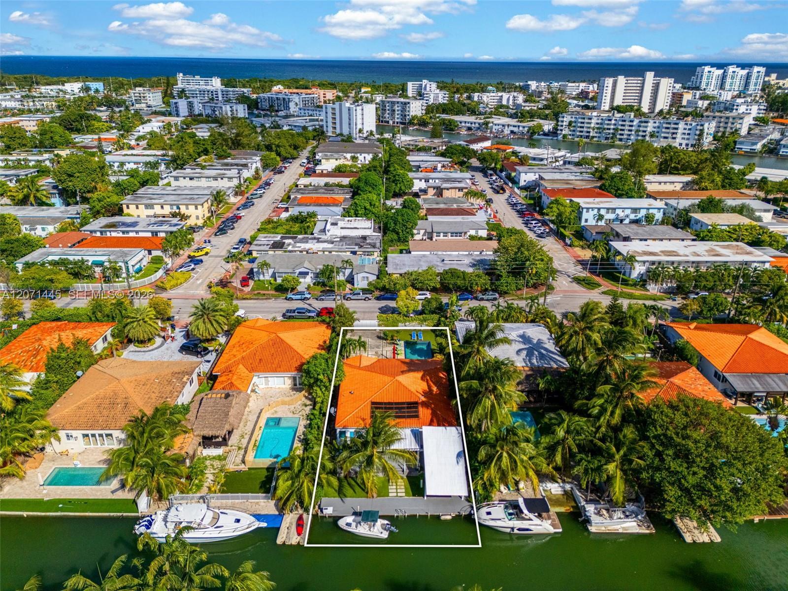 7970 Hawthorne Ave, Miami Beach FL 33141 photo 3