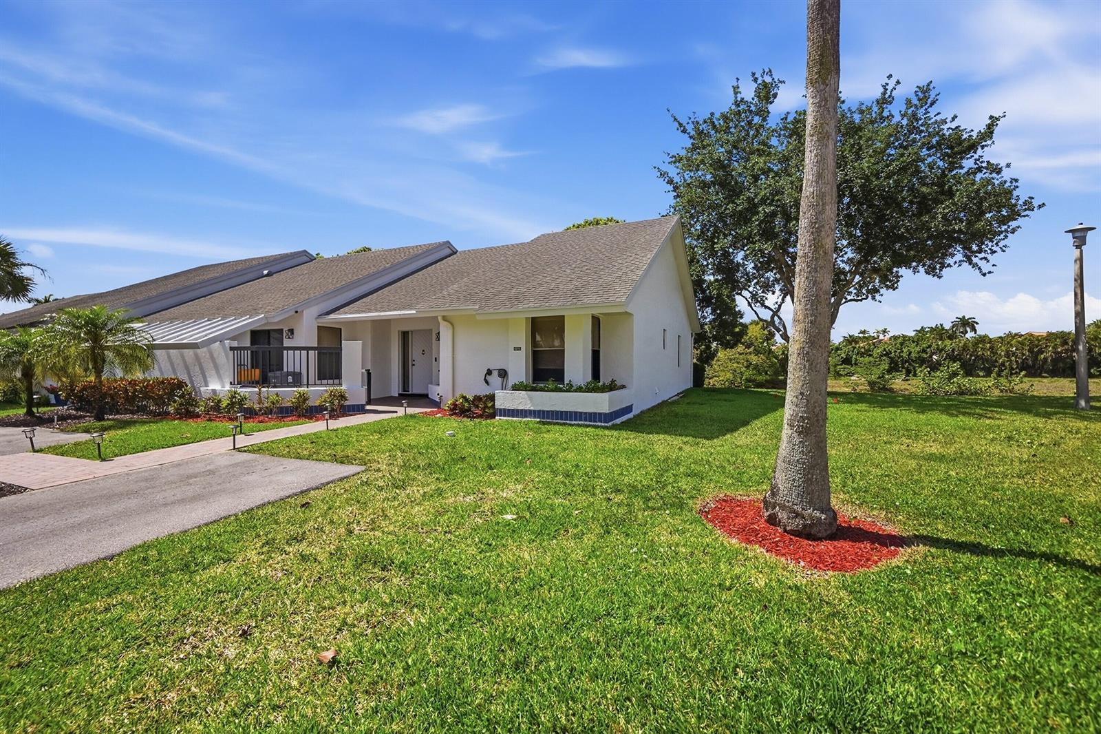 10775 Waterberry Drive, Boca Raton FL 33498 photo 2