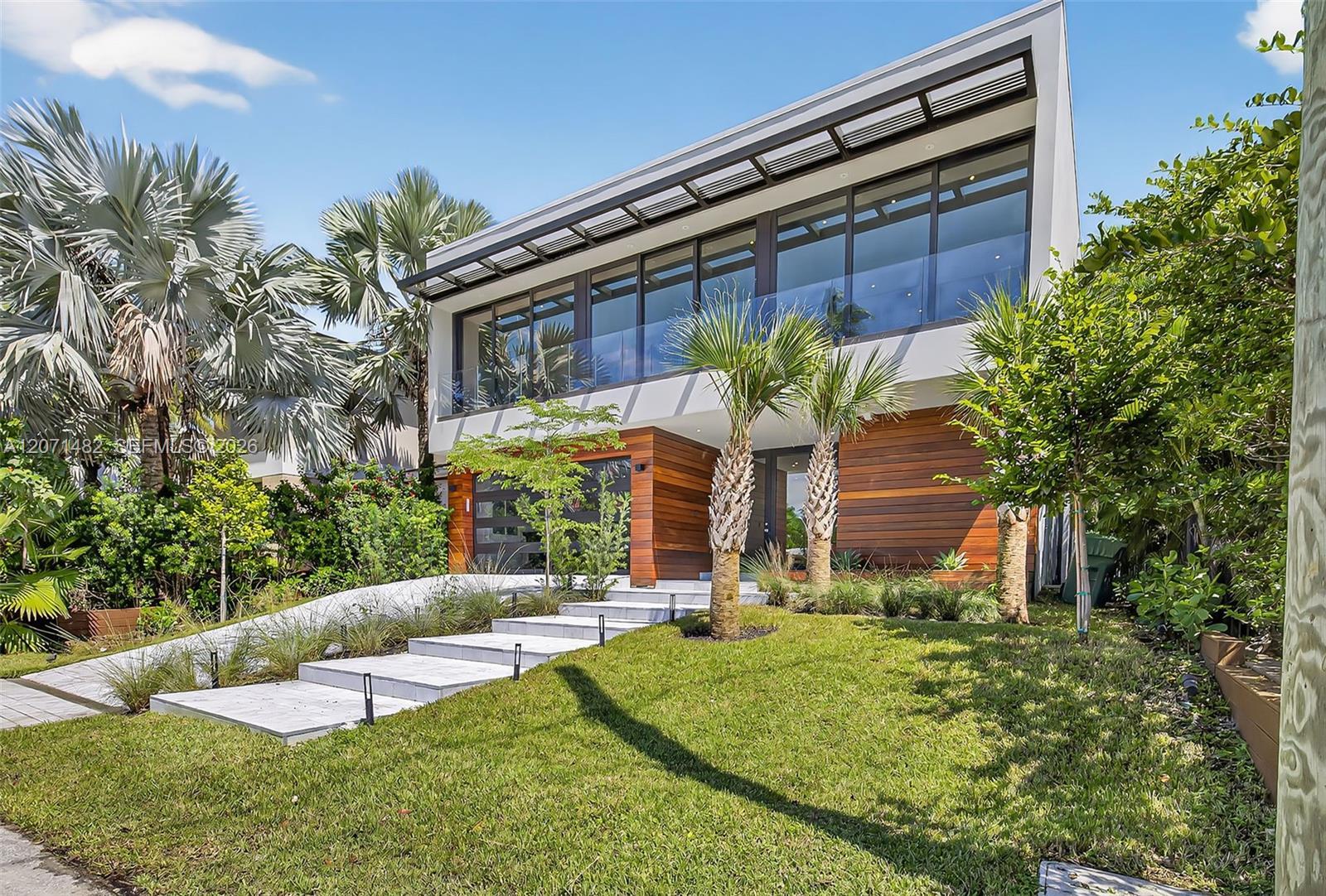 620 Solar Isle Dr, Fort Lauderdale FL 33301 photo 4