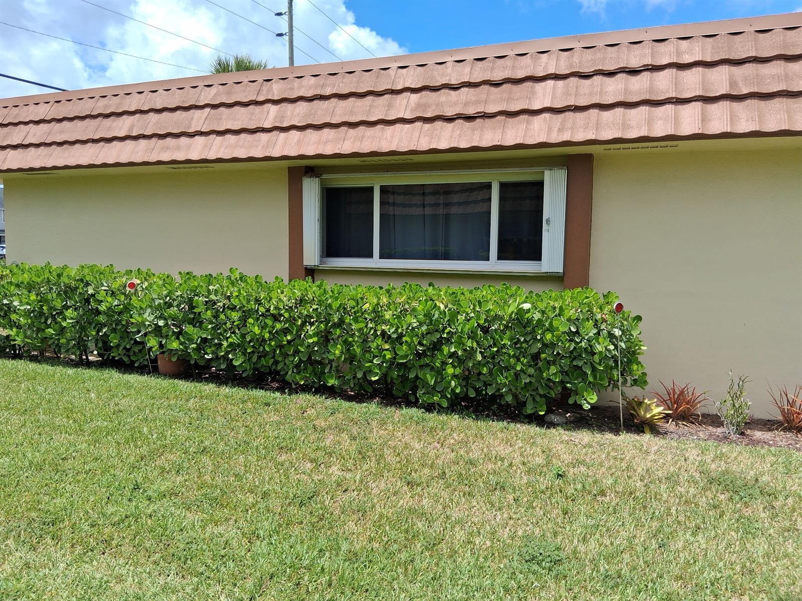 5730 E Fernley Drive E # 55, West Palm Beach FL 33415 photo 2