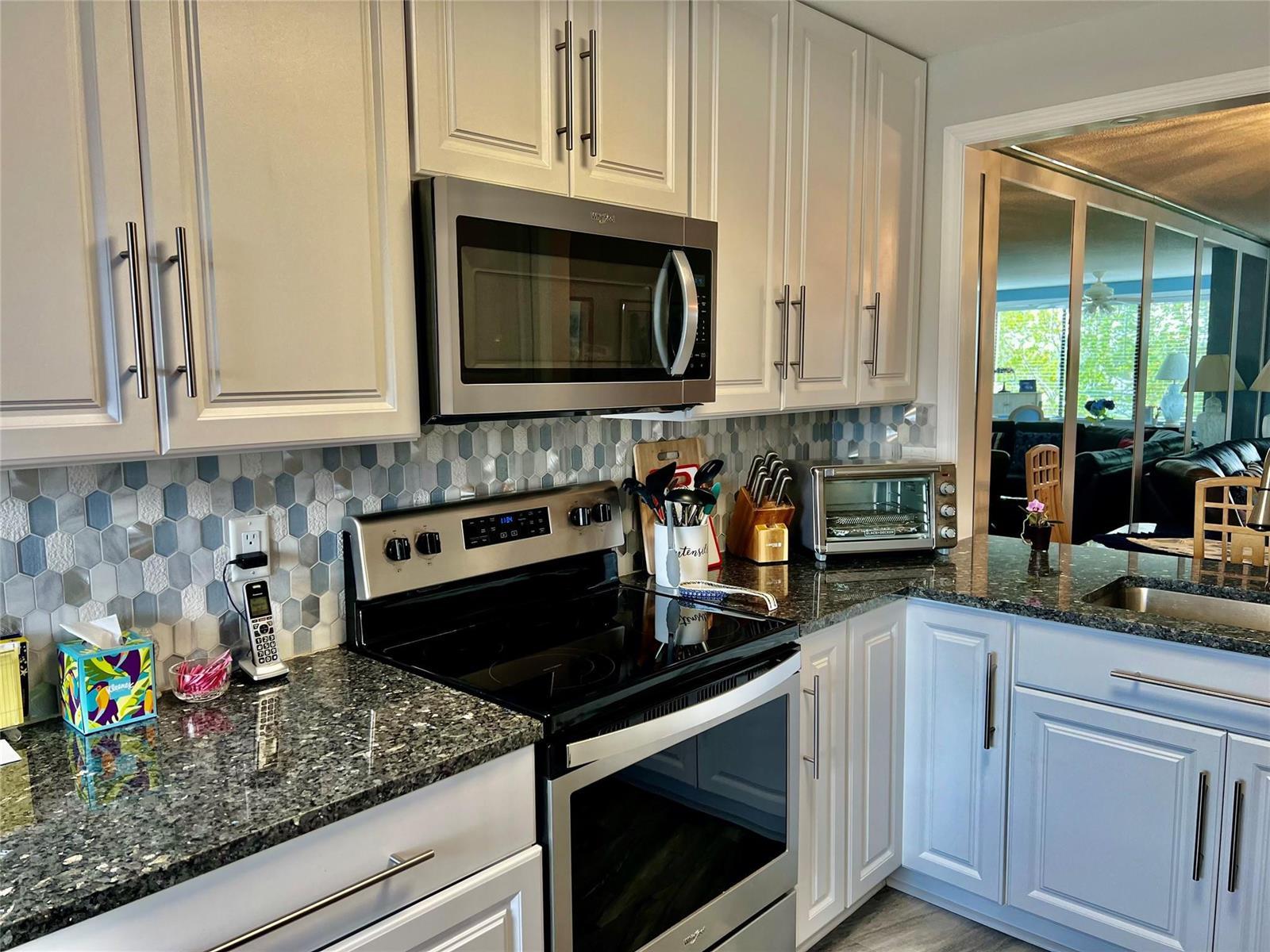 9787 N BELFORT Circle # 307, Tamarac FL 33321 photo 4