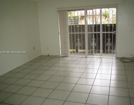 10818 N KENDALL DR # 23, Miami FL 33176 photo 2