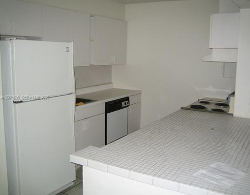 10818 N KENDALL DR # 23, Miami FL 33176 photo 3