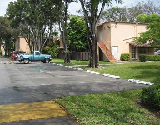10818 N KENDALL DR # 23, Miami FL 33176 photo 5