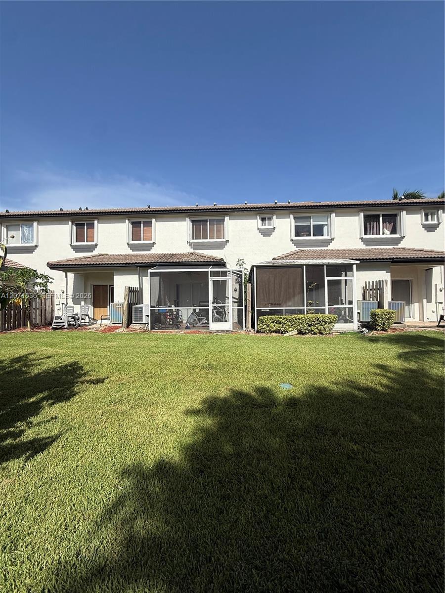 2206 SE 23rd Ave # 2206, Homestead FL 33035 photo 2