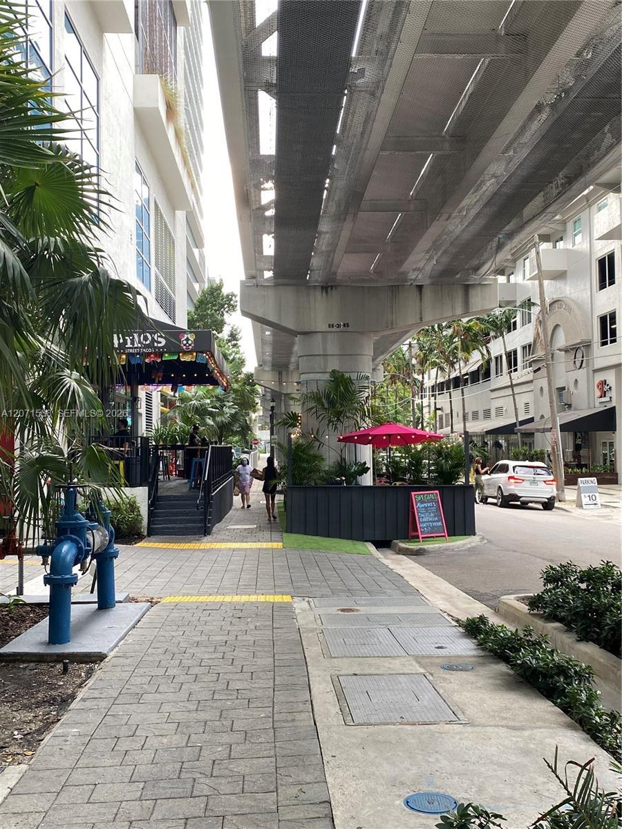 1100 S Miami Ave # 2104, Miami FL 33130 photo 3