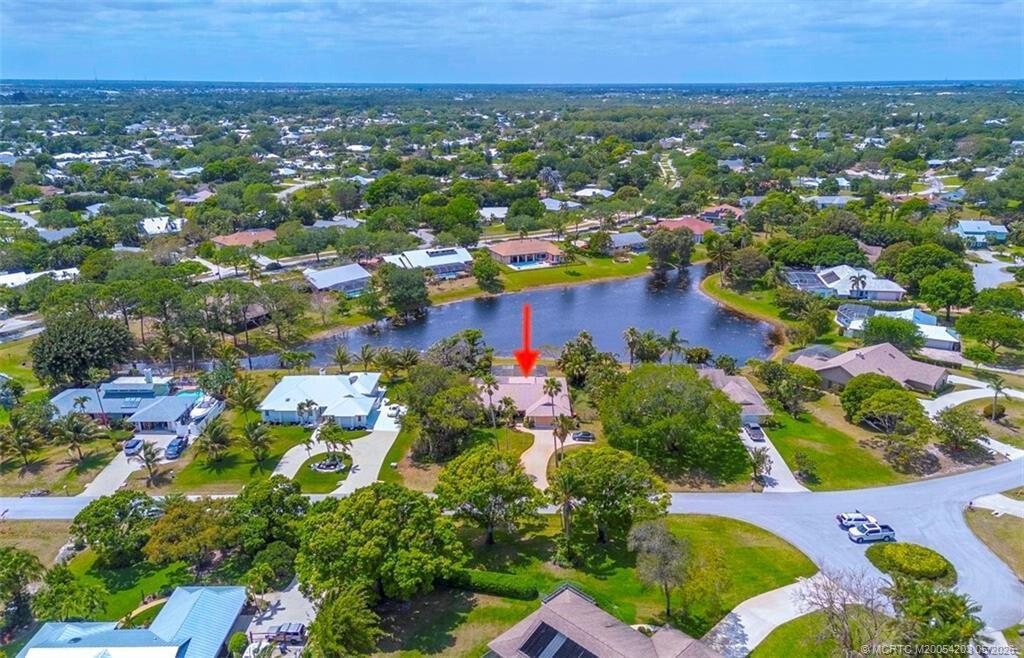3074 NE Loquat Lane, Jensen Beach FL 34957 photo 4
