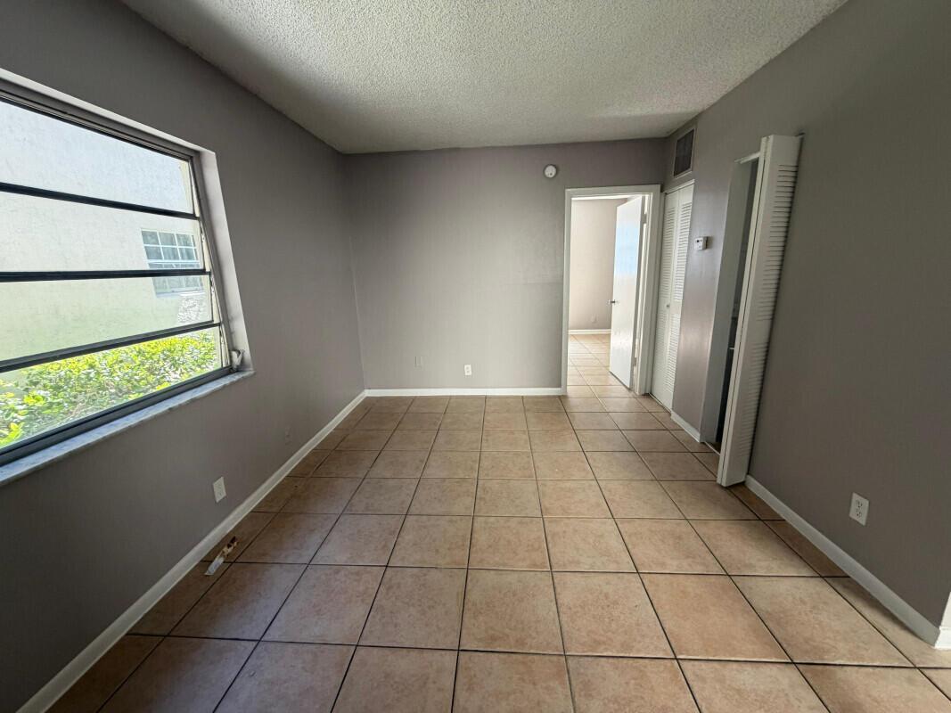 610 NE 1st Avenue # 6, Fort Lauderdale FL 33304 photo 4