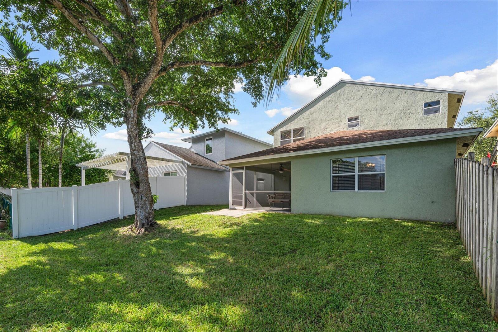 3840 NW 23RD Place, Coconut Creek FL 33066 photo 5