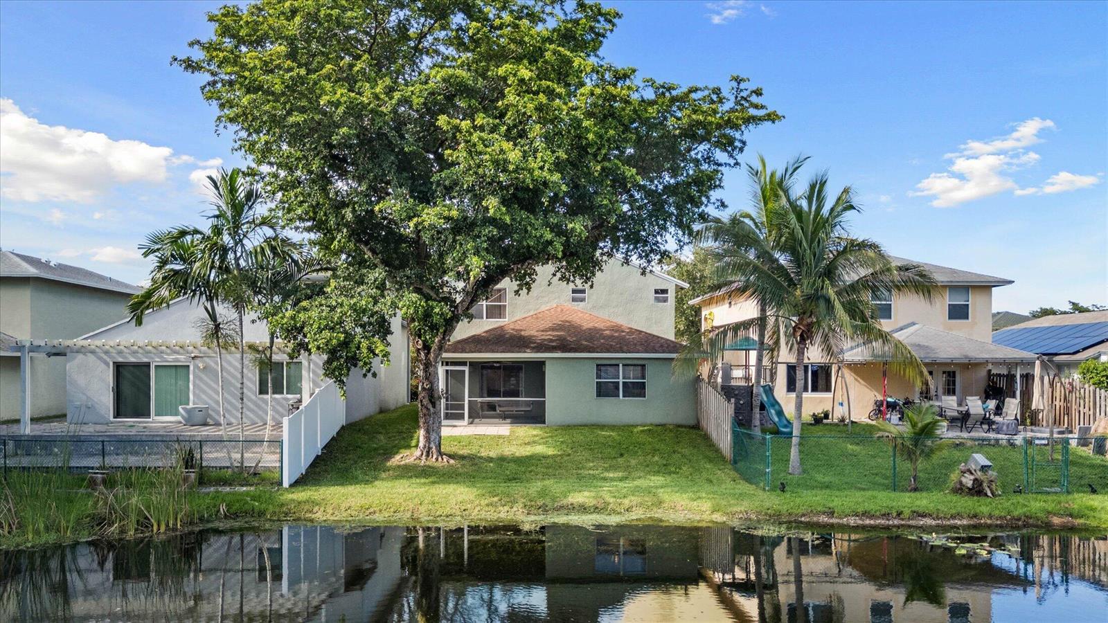 3840 NW 23RD Place, Coconut Creek FL 33066 photo 4
