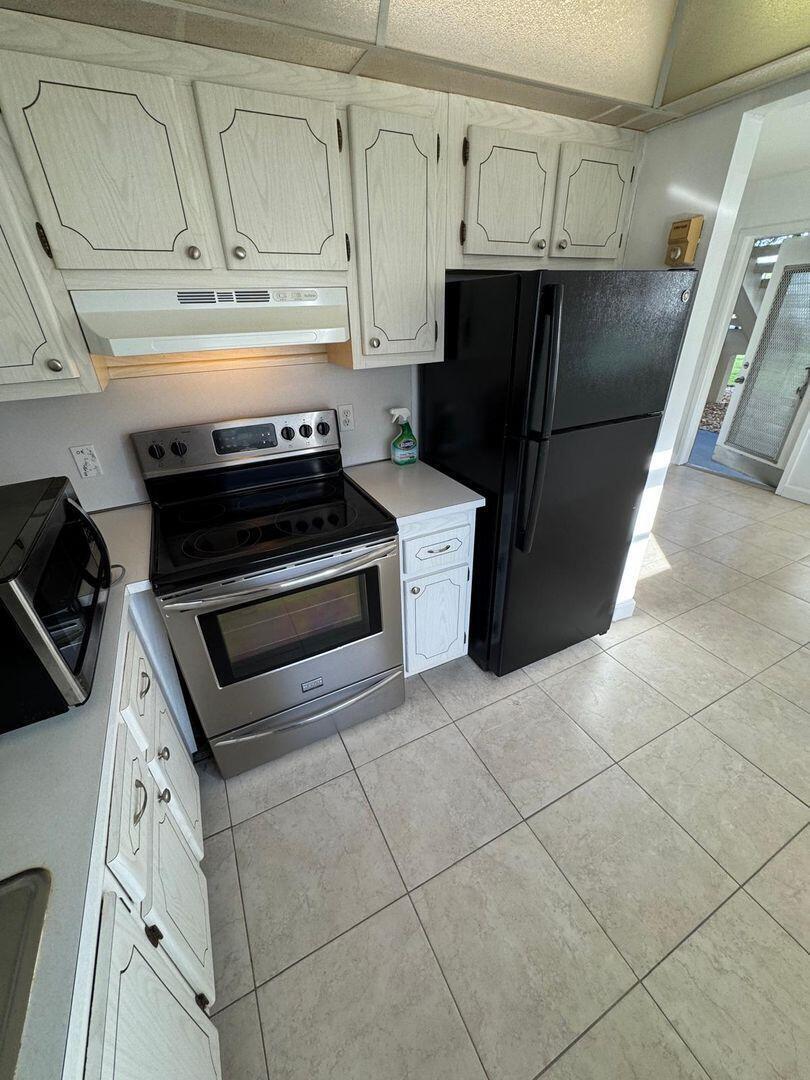 201 BRITTANY E, Delray Beach FL 33446 photo 5