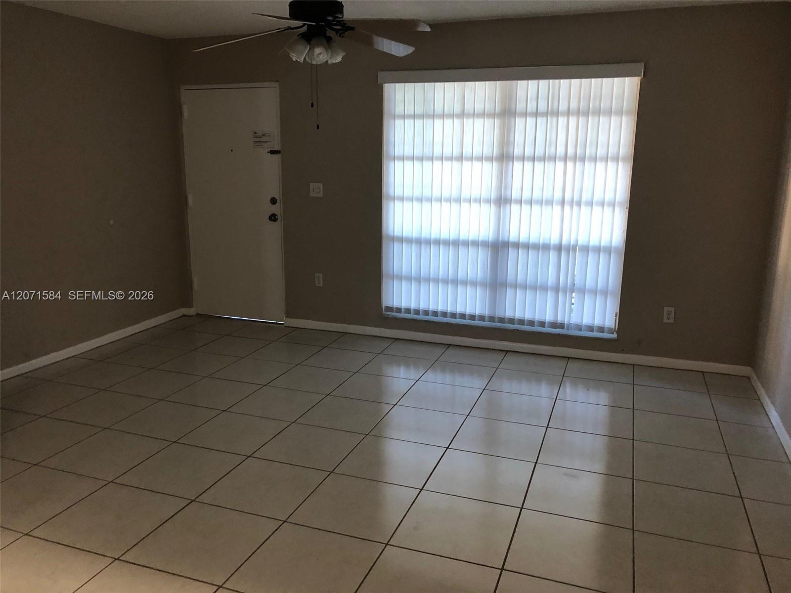 10820 N Kendall Dr # 6, Miami FL 33176 photo 3
