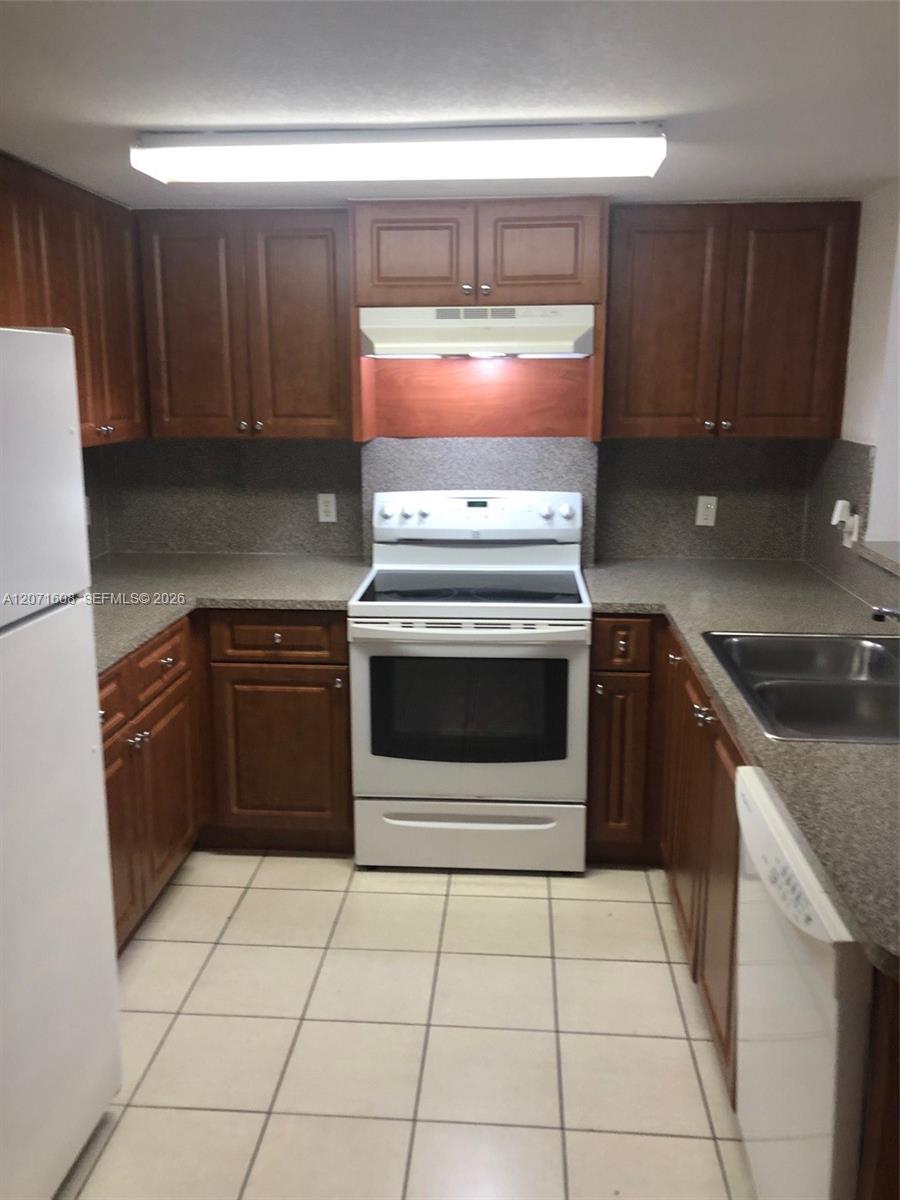 218 NW 12th Ave # 802, Miami FL 33128 photo 3