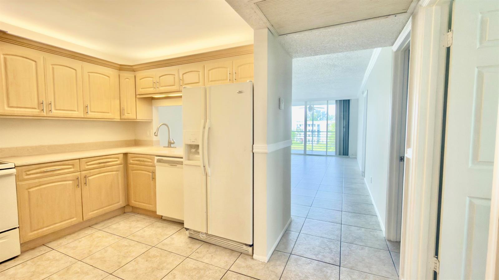 9311 ORANGE GROVE Drive # 402, Davie FL 33324 photo 3