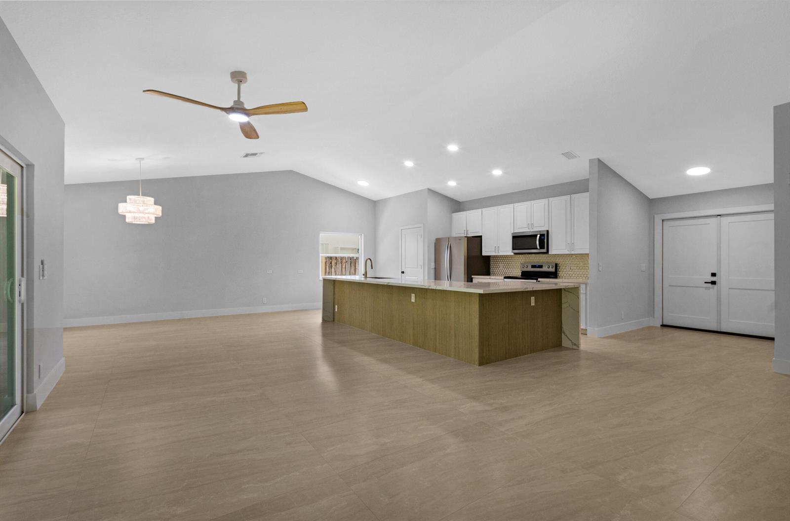 7620 Texas Trail, Boca Raton FL 33487 photo 3