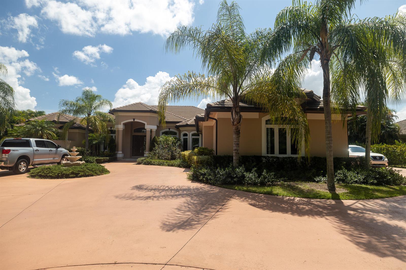 8480 MAN O WAR Road, Palm Beach Gardens FL 33418 photo 3