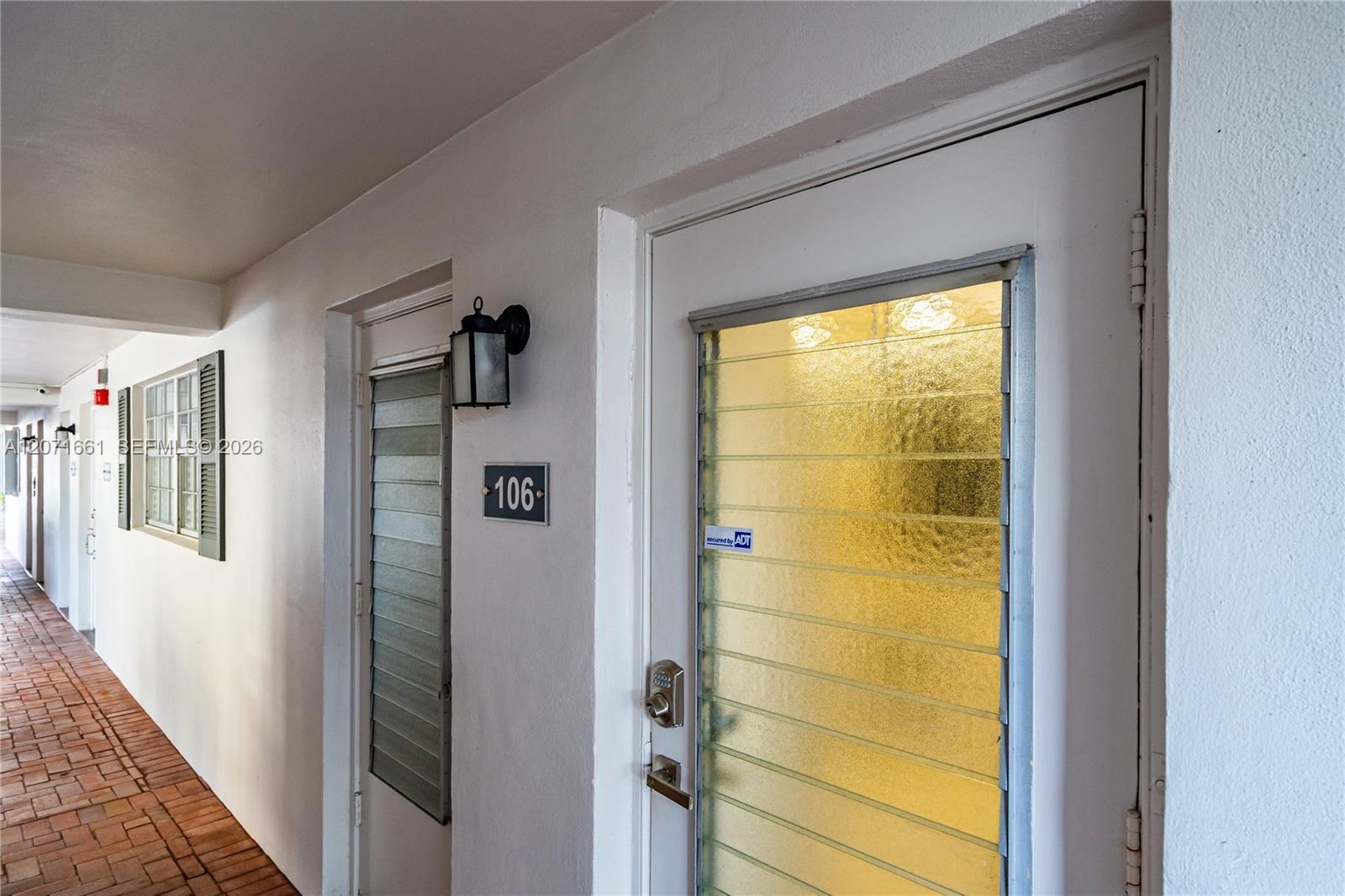 455 Paradisee Isle Blvd # 106, Hallandale Beach FL 33009 photo 3
