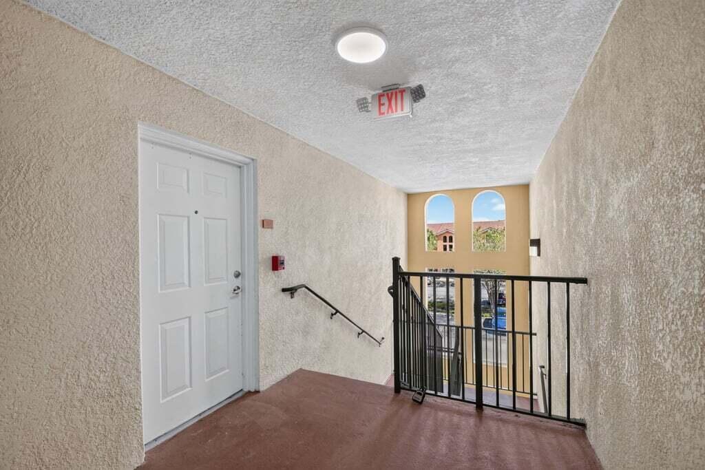 6760 Heritage Grande 6307, Boynton Beach FL 33437 photo 4