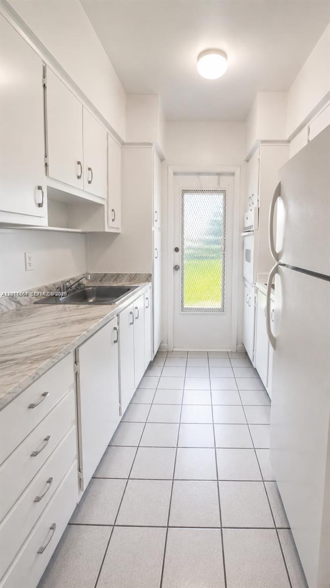 12655 NE 16th Ave # 16, North Miami FL 33161 photo 2
