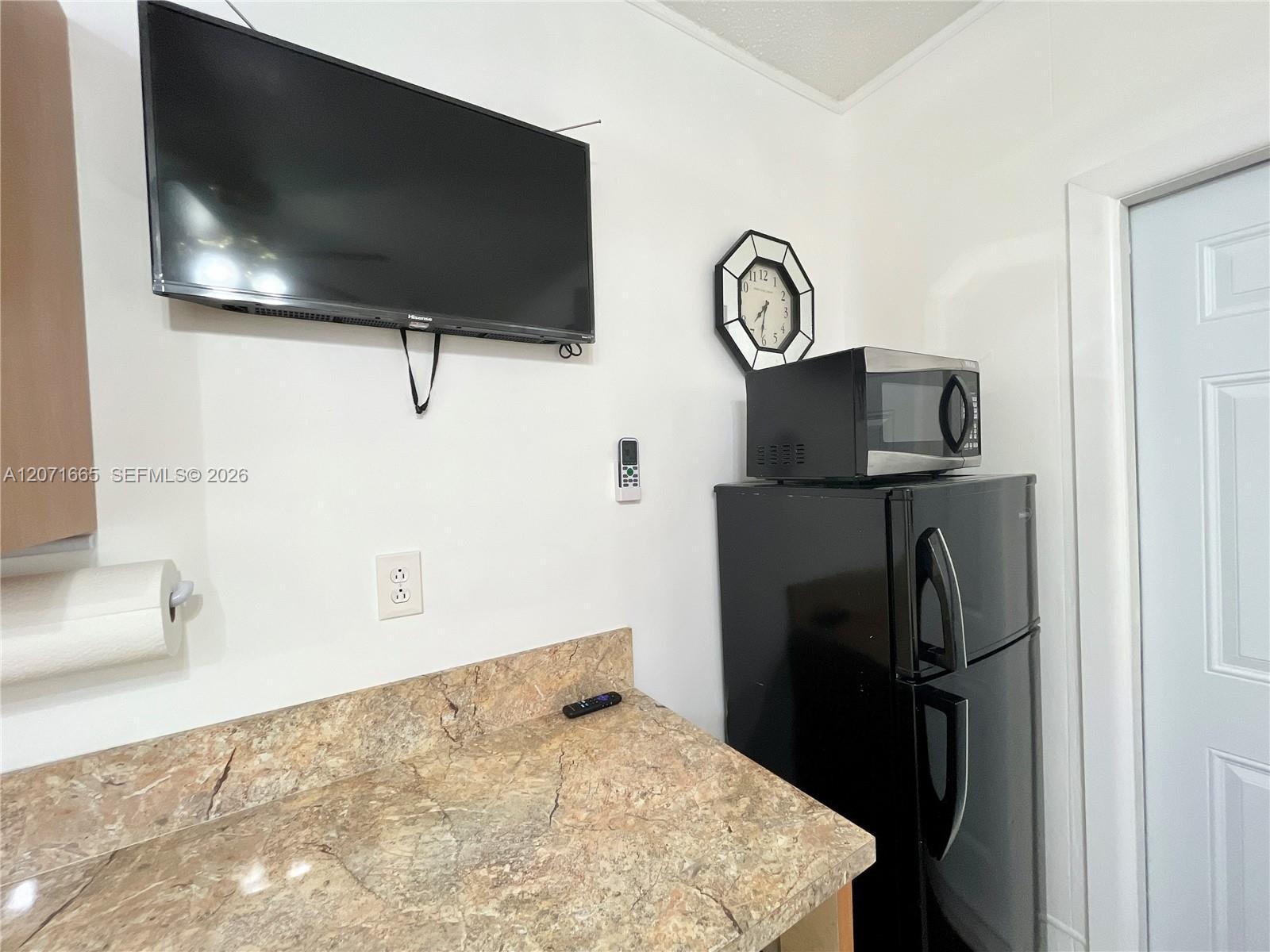 3054 NW 18TH ST # 2, Miami FL 33125 photo 5