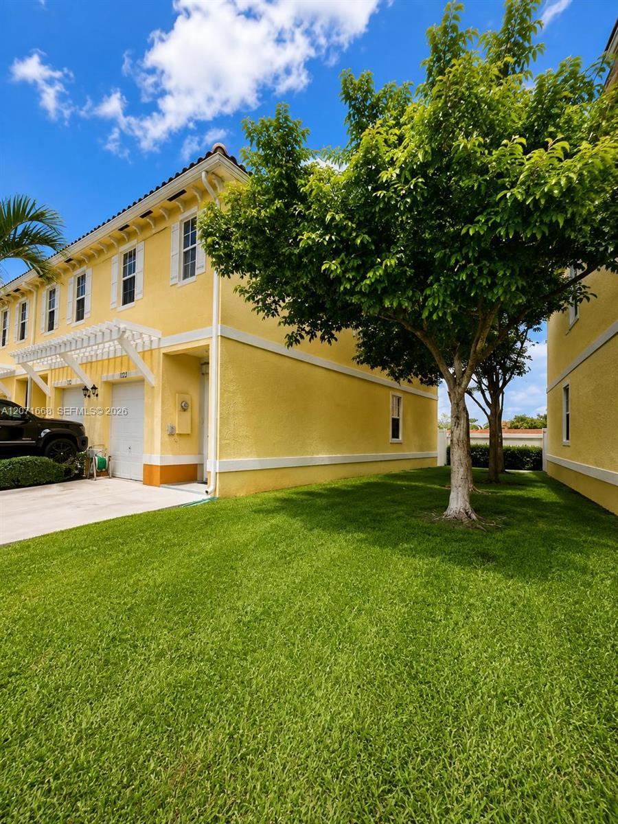 1123 NW 41 # 1123, Lauderhill FL 33313 photo 3