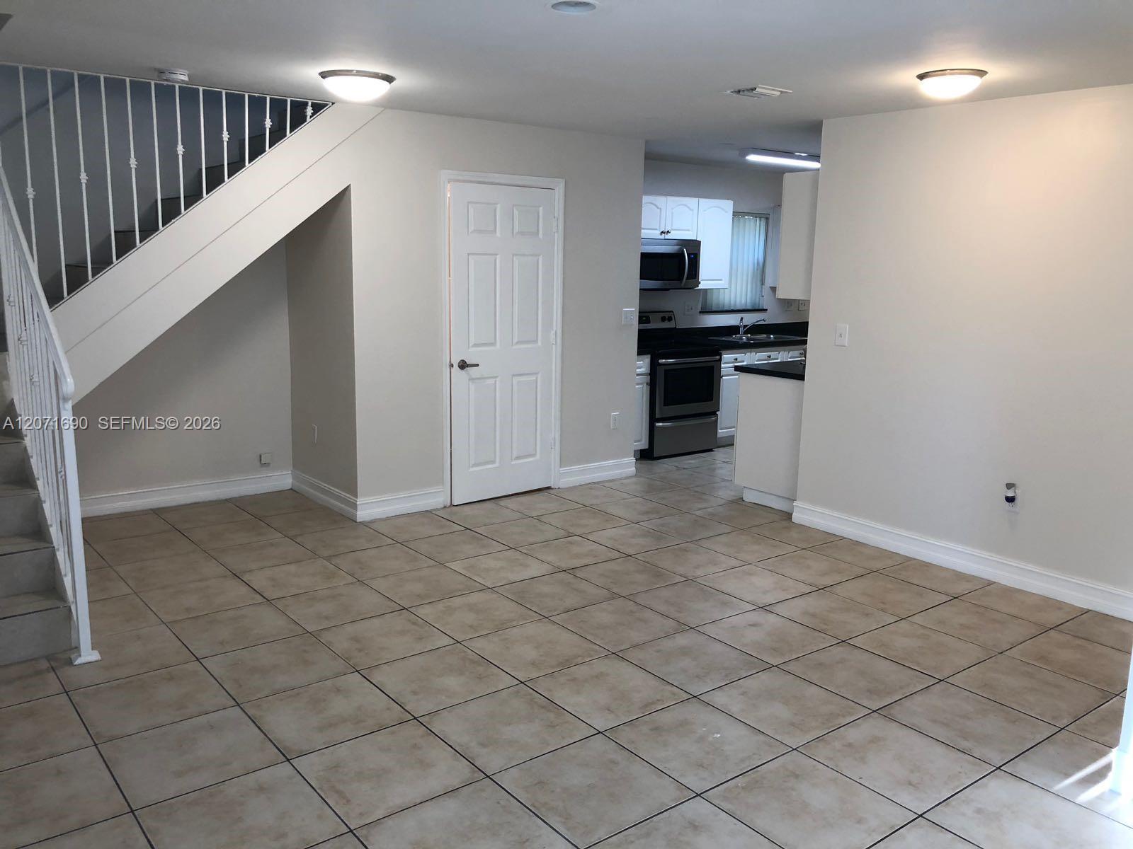 228 NW 14th Ave # 0, Fort Lauderdale FL 33311 photo 4