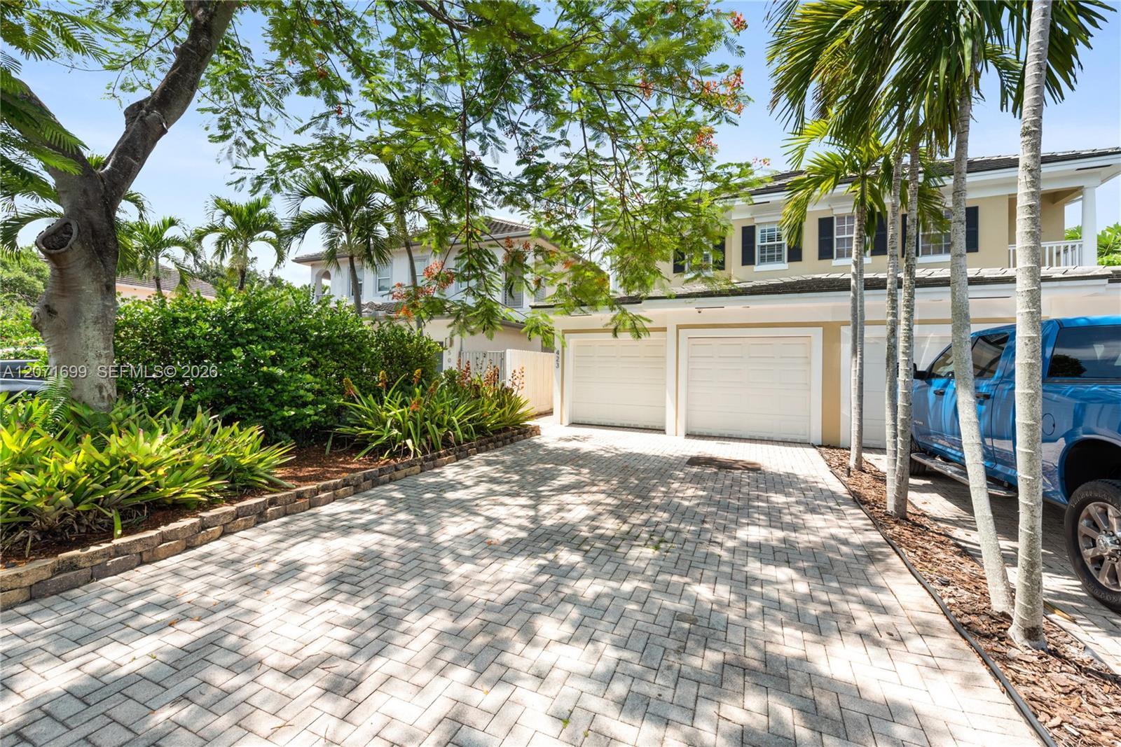 423 SW 16th St, Fort Lauderdale FL 33315