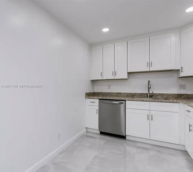 2500 Parkview Dr # 1705, Hallandale Beach FL 33009 photo 2
