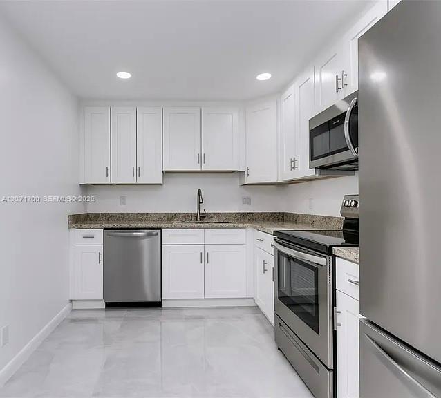 2500 Parkview Dr # 1705, Hallandale Beach FL 33009 photo 3