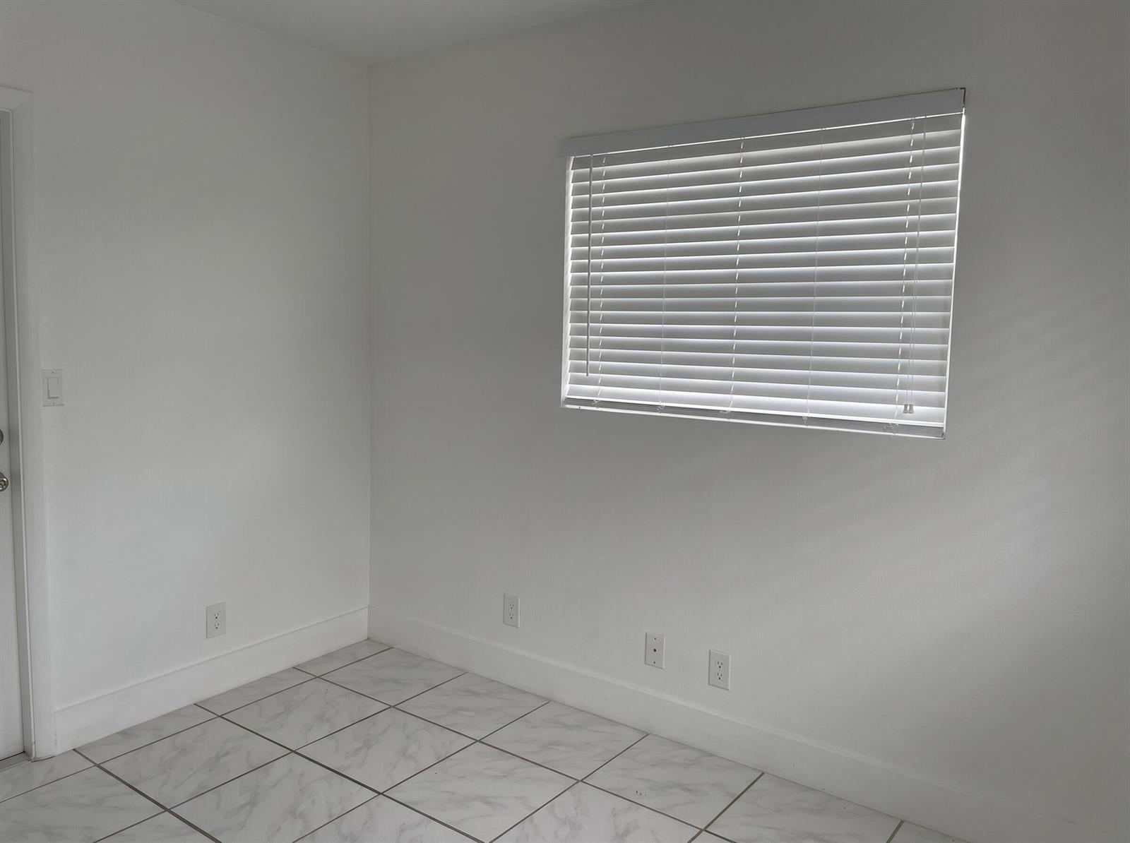 141 NW 4th Avenue # 3, Fort Lauderdale FL 33311 photo 2