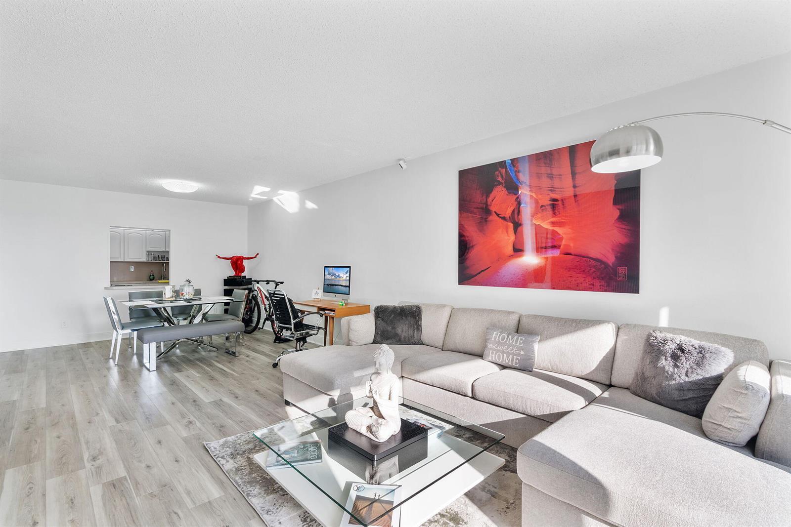 19380 Collins Avenue # 523, Sunny Isles Beach FL 33160 photo 2