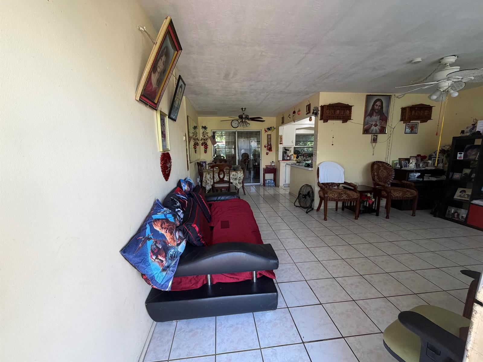 6600 NW 24TH Court, Sunrise FL 33313 photo 2