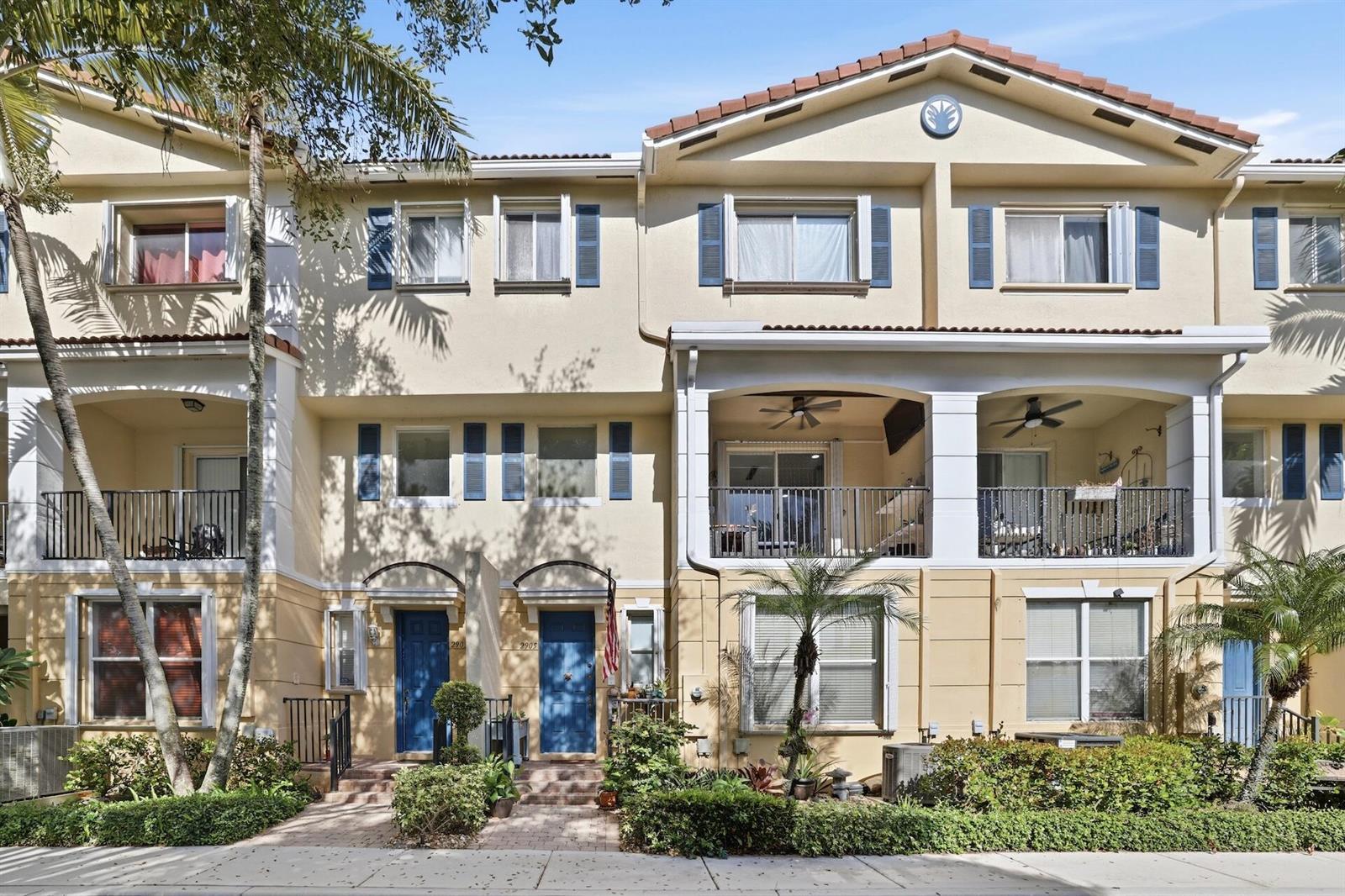 2905 S Greenleaf Circle, Boynton Beach FL 33426